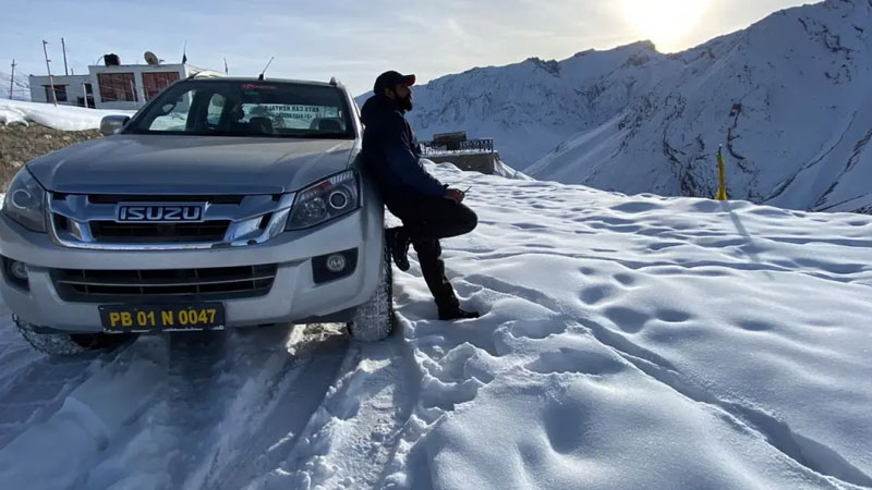 Self Drive Car Rental from Punjab to Leh