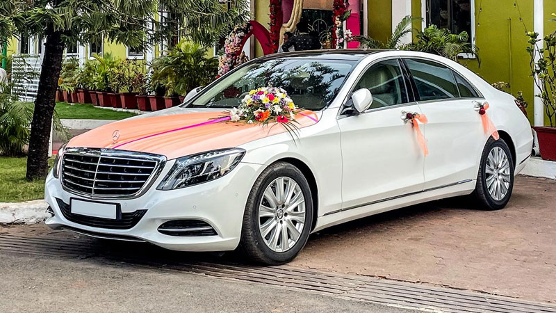From Booking to Arrival: Insider Tips on Mercedes Wedding Car Rentals